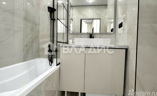 Продажа 2-комн квартиры на вторичном рынке Лебедянская улица,  д. 19