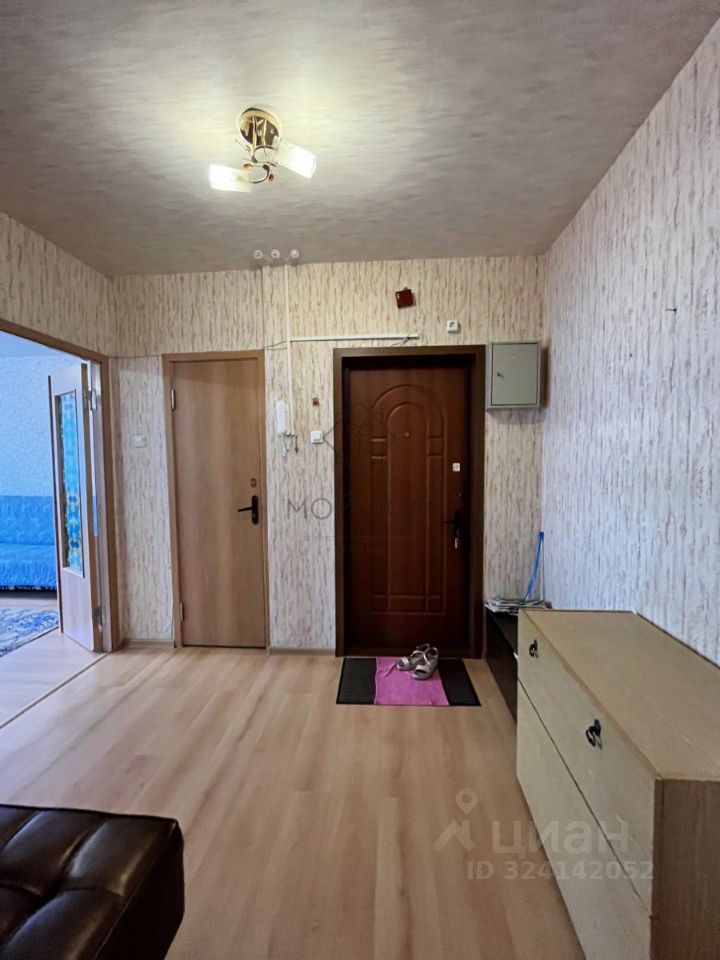 Аренда 1-комн квартиры на вторичном рынке Симферопольский бульвар, 24К1