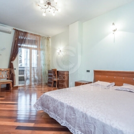 Аренда 2-комн квартиры на вторичном рынке Троицкая ул,  д. 8