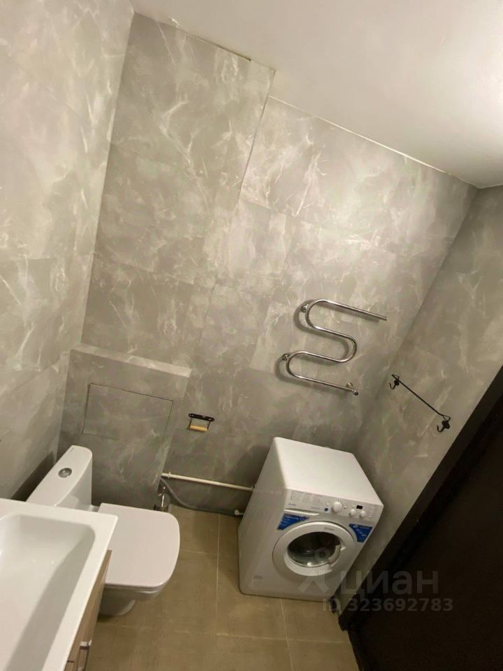 Продажа студии пос. Бугры, бульвар Воронцовский, 5к1