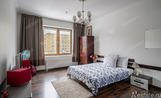 Продажа 1-комн квартиры на вторичном рынке Смольный пр-кт,  д. 11