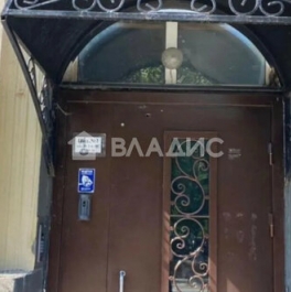 Продажа 8-комн квартиры на вторичном рынке Чистопрудный бульвар