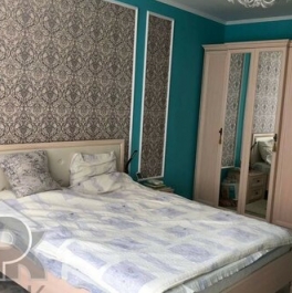 Продажа 2-комн квартиры на вторичном рынке Сходня, Ленинградская улица,  д. 3 к1