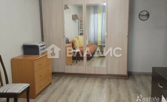 Продажа 2-комн квартиры на вторичном рынке улица Вострухина,  д. 7