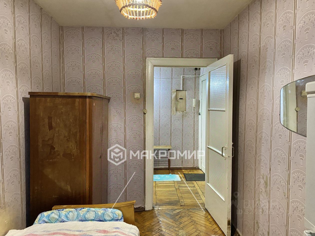 Продажа 2-комн квартиры на вторичном рынке Краснопутиловская улица, 23