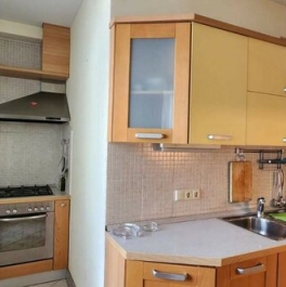 Продажа 3-комн квартиры на вторичном рынке ул Остоженка,  д. 41
