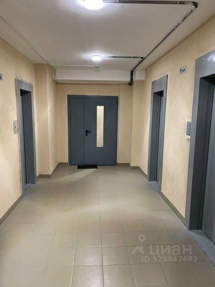 Продажа 2-комн квартиры на вторичном рынке Аминьевское ш,  д. 17