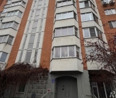 Продать Квартиры вторичка Лухмановская улица   