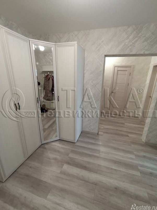 Продажа 4-комн квартиры на вторичном рынке Выборг, Физкультурная, д. 21, корп. 2