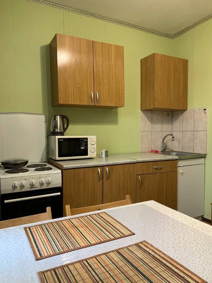 Аренда 1-комн квартиры на вторичном рынке Химки, улица Горшина, 9к2