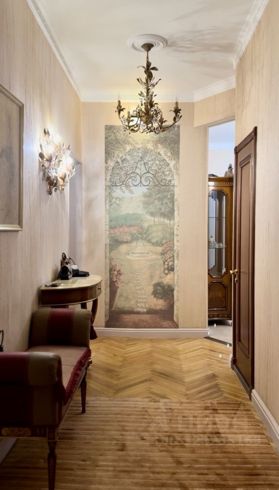 Аренда 4-комн квартиры на вторичном рынке Малый Левшинский переулок, 14/9С1