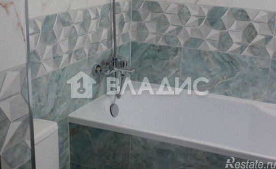 Продажа 1-комн квартиры на вторичном рынке Старые Горки, Полевая улица,  д. 11 к4