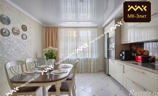 Продажа 4-комн квартиры на вторичном рынке ул Смоленская,  д. 13