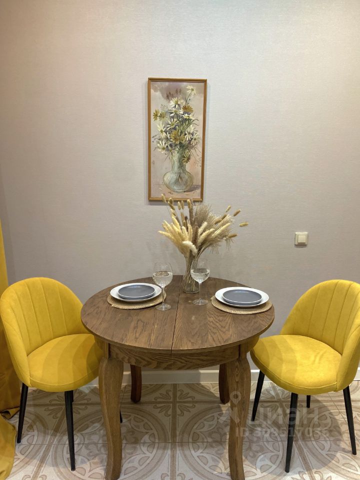 Аренда 3-комн квартиры на вторичном рынке 16-я Васильевского острова линия, 65