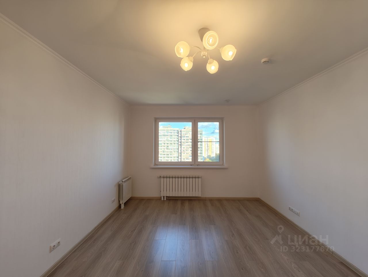 Продажа 1-комн квартиры на вторичном рынке Балаклавский проспект, 17