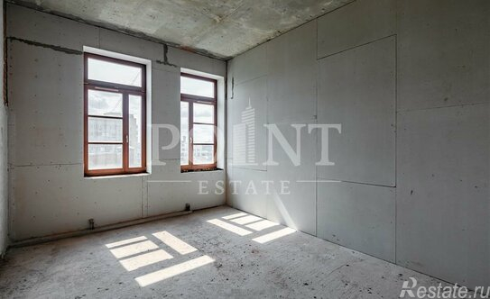 Продажа 5-комн квартиры на вторичном рынке Саввинская набережная,  д. 9