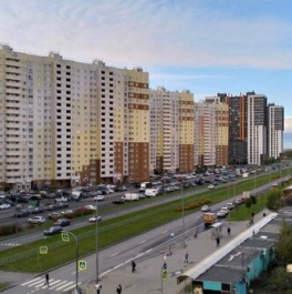 Продажа 3-комн квартиры на вторичном рынке проспект Королёва,  д. 65