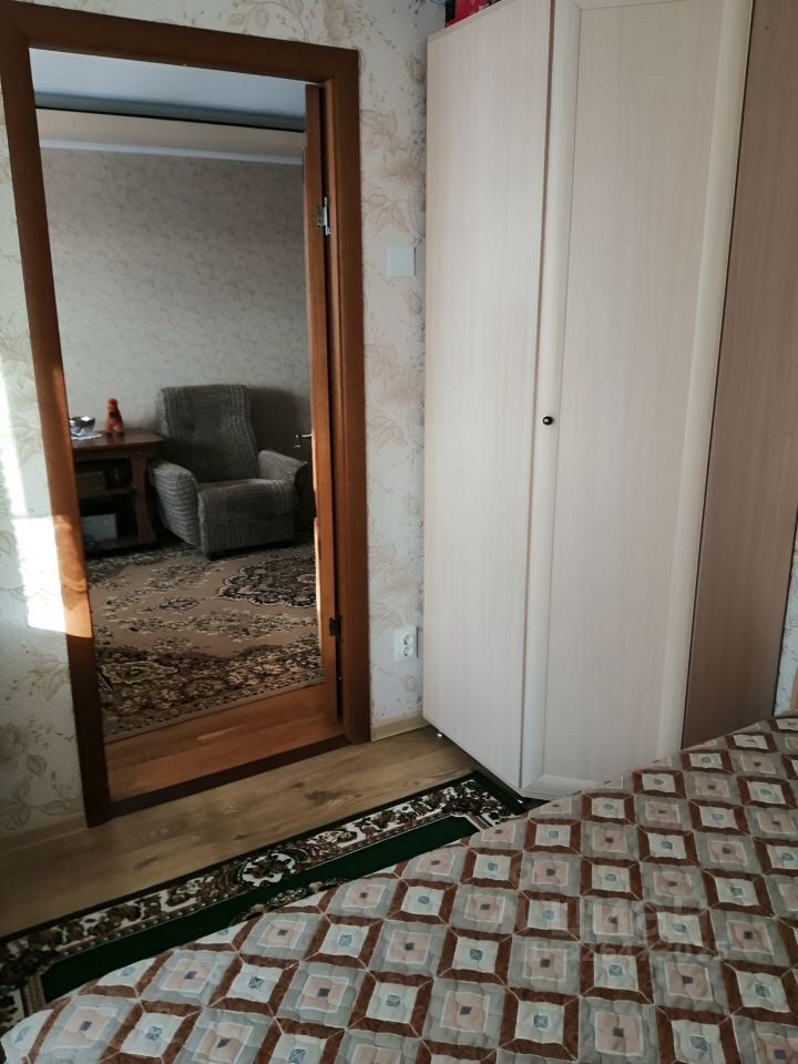 Продажа 4-комн квартиры на вторичном рынке д. Торошковичи, улица Новая, 3