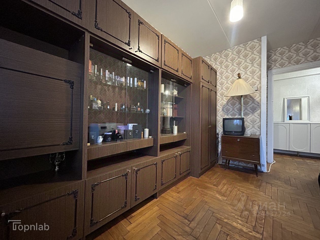 Продажа 3-комн квартиры на вторичном рынке улица Дмитрия Ульянова, 43К1