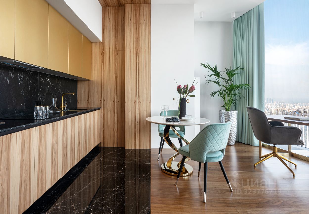 Продажа 2-комн квартиры на вторичном рынке набережная Пресненская, 12