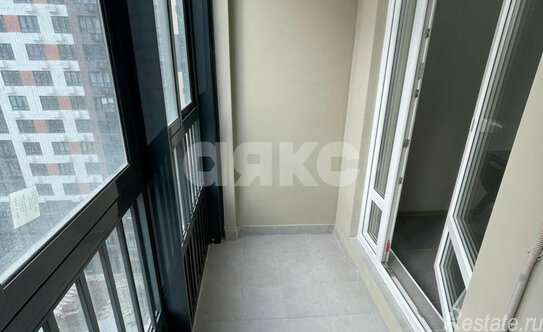 Продажа 3-комн квартиры на вторичном рынке Рождественская ул,  д. 8