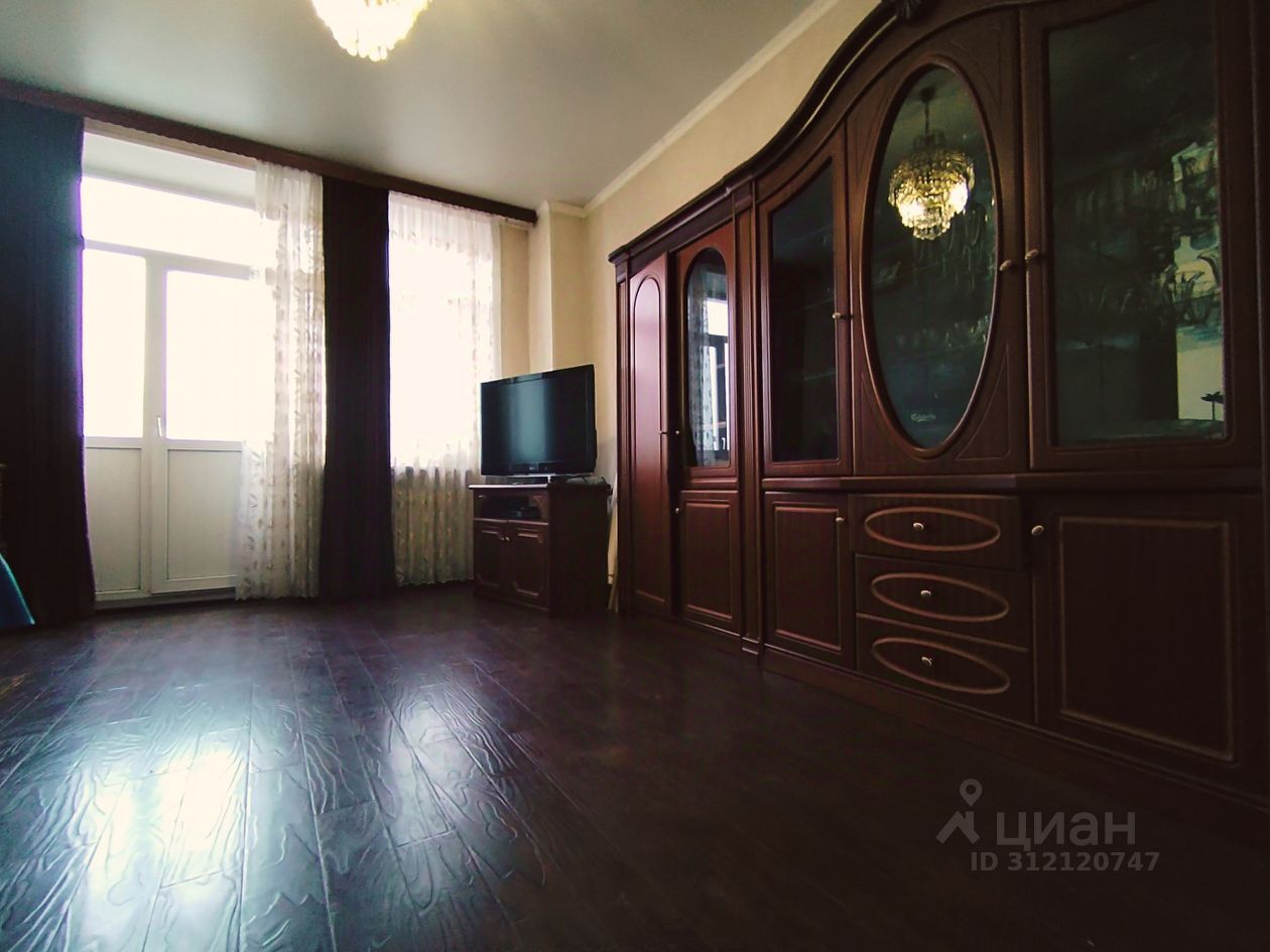 Продажа 3-комн квартиры на вторичном рынке Волгоградский проспект, 17