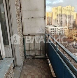 Продажа 2-комн квартиры на вторичном рынке Черноморский бульвар,  д. 12