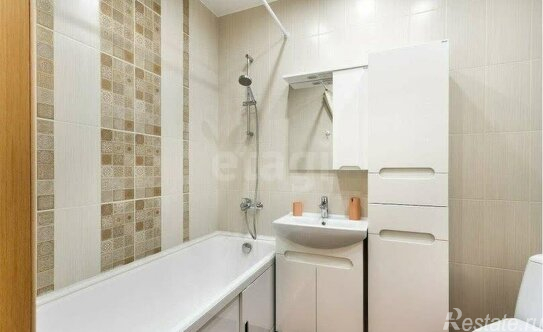 Продажа 1-комн квартиры на вторичном рынке Московский пр-кт