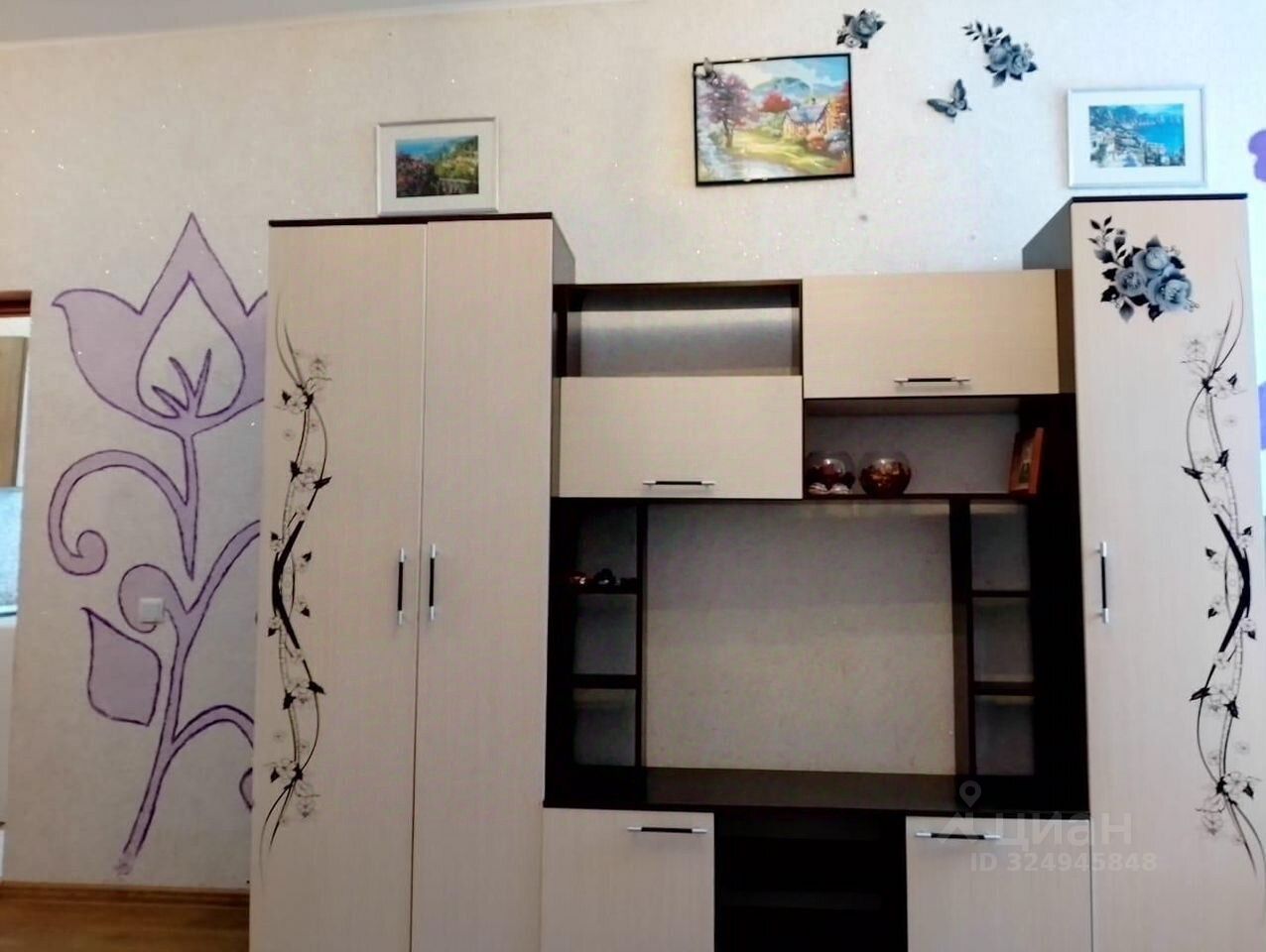 Продажа 2-комн квартиры на вторичном рынке Нахабино пгт, улица Совпартшкола, 13
