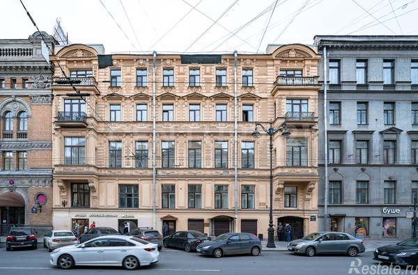 Продажа 2-комн квартиры на вторичном рынке Малая Морская ул,  д. 9