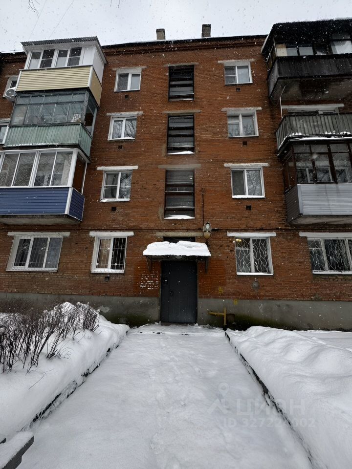 Продажа 2-комн квартиры на вторичном рынке Серпухов, Пограничная улица, 9
