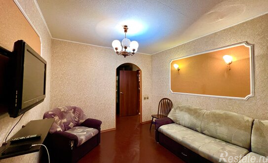 Продажа 3-комн квартиры на вторичном рынке Октябрьская наб,  д. 122 к2