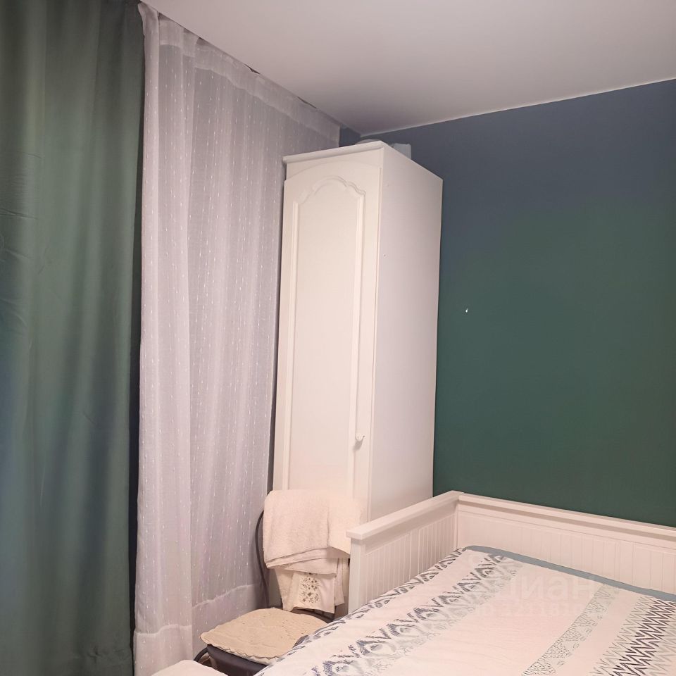 Продажа 4-комн квартиры на вторичном рынке Голубинская улица, 19