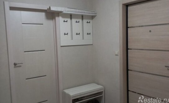 Аренда 2-комн квартиры на вторичном рынке улица Петра Алексеева,  д. 5А