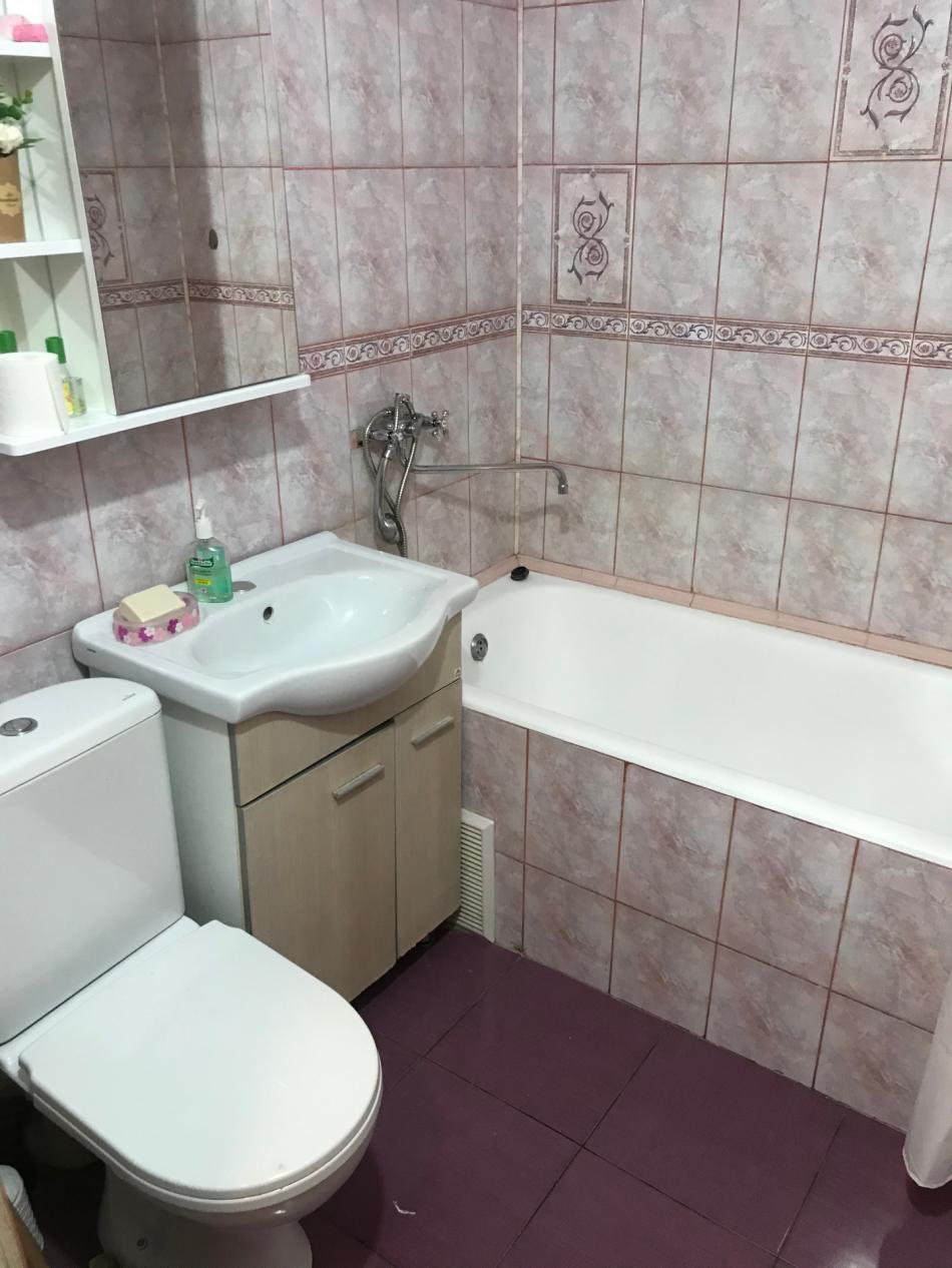 Продажа 1-комн квартиры на вторичном рынке Химки, улица Чапаева,  7