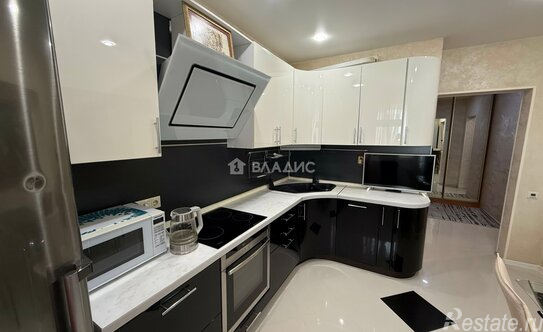 Продажа 2-комн квартиры на вторичном рынке Люберцы г, Комсомольский пр-кт,  д. 14 к2