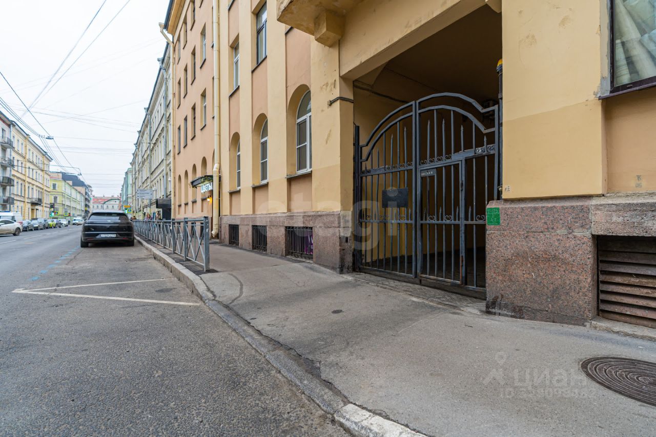 Продажа 2-комн квартиры на вторичном рынке Казанская улица, 41