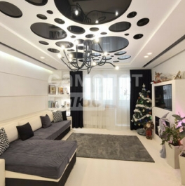 Продажа 3-комн квартиры на вторичном рынке Московский г, Атласова ул