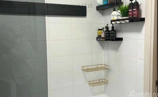 Продажа 1-комн квартиры на вторичном рынке Магеллана пр-т,  д. 33