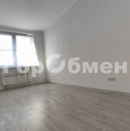 Продажа 2-комн квартиры на вторичном рынке Флотская улица,  д. 68 к2