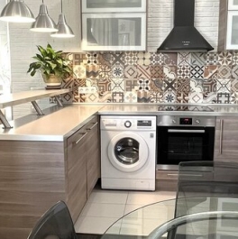 Продажа 1-комн квартиры на вторичном рынке улица Васенко,  д. 12