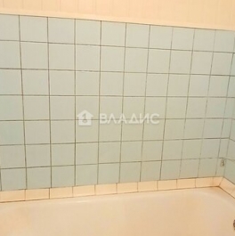 Продажа 2-комн квартиры на вторичном рынке Электросталь г, Победы ул,  д. 13 к2