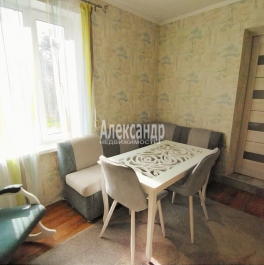 Продажа 2-комн квартиры на вторичном рынке Выборг г., Октябрьская ул. ,  д. 58