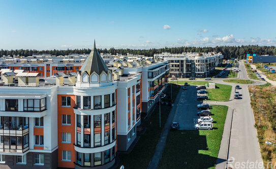 Продажа 3-комн квартиры на вторичном рынке Черная Речка, ул Златоглавая,  д. 3,  к. 2