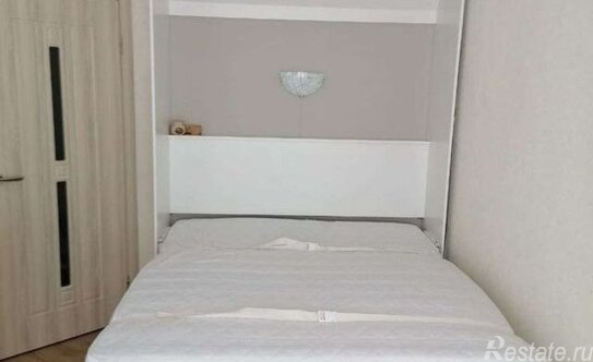 Продажа 1-комн квартиры на вторичном рынке ул Валерия Гаврилина,  д. 13,  к. 1 стр 1