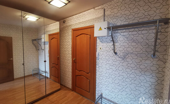 Продажа 1-комн квартиры на вторичном рынке аллея Поликарпова,  д. 10 к1