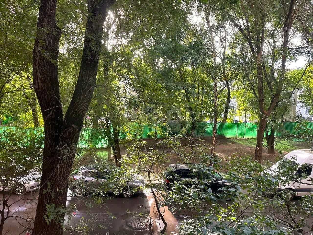 Продажа 4-комн квартиры на вторичном рынке Краснодонская улица, 24