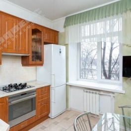 Продажа 2-комн квартиры на вторичном рынке Стачек пр-кт,  д. 79