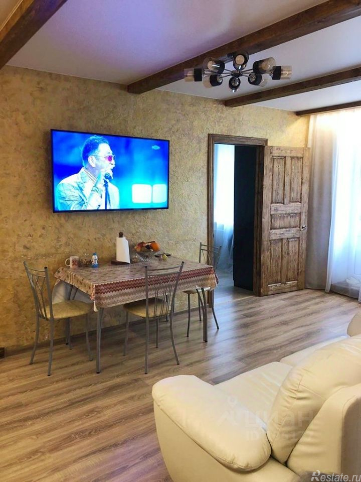 Продажа 3-комн квартиры на вторичном рынке Быково п, Прудовый пер,  д. 1