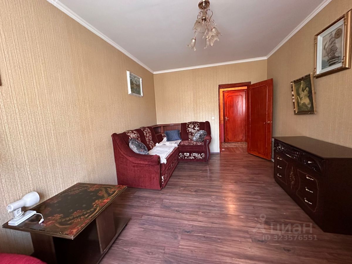 Аренда 1-комн квартиры на вторичном рынке улица Верхние Поля, 35К1